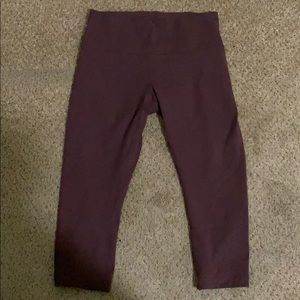Lululemon Wunder Train High-Rise Crop 21" Size 8